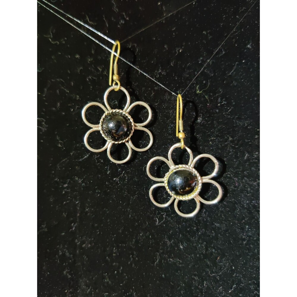 Vintage Silver tone Flower Earrings